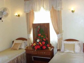 2 bedrooms, iron/ironing board, free WiFi, bed sheets - Beau Sejour 4 Seasons: Apartment 2B 2 bedrooms, sleeps 4 (Pointe aux Biches)