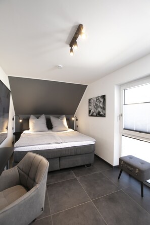 4 bedrooms, in-room safe, travel cot, free WiFi - House Relax, with outdoor whirlpool and sauna for exclusive use, 300m to the lake (Göhren-Lebbin)