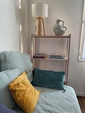 2 bedrooms, desk, iron/ironing board, travel cot - House in the heart of Port-Joinville - quartier des venelles - Ile d'Yeu (L'Île-d'Yeu)