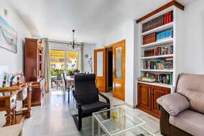 Games room - A&n Moriles 2      . (Torre del Mar)