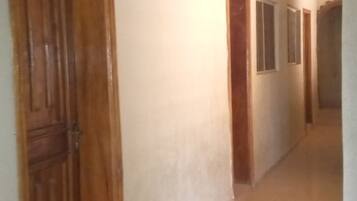 Chambre Double | Coin séjour | Télévision LCD de 45 pouces avec chaßnes par cùble, télévision