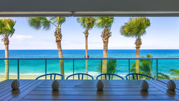 Panoramic Penthouse, 4 Bedrooms, Ocean View, Beachfront | Living area - Blue Green E3C1 (Sosúa)