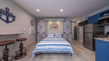 Fer et planche Ă repasser, Wi-Fi, draps fournis