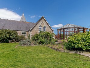 Exterior - 5 bedroom accommodation in Near Mintlaw (Near Mintlaw)