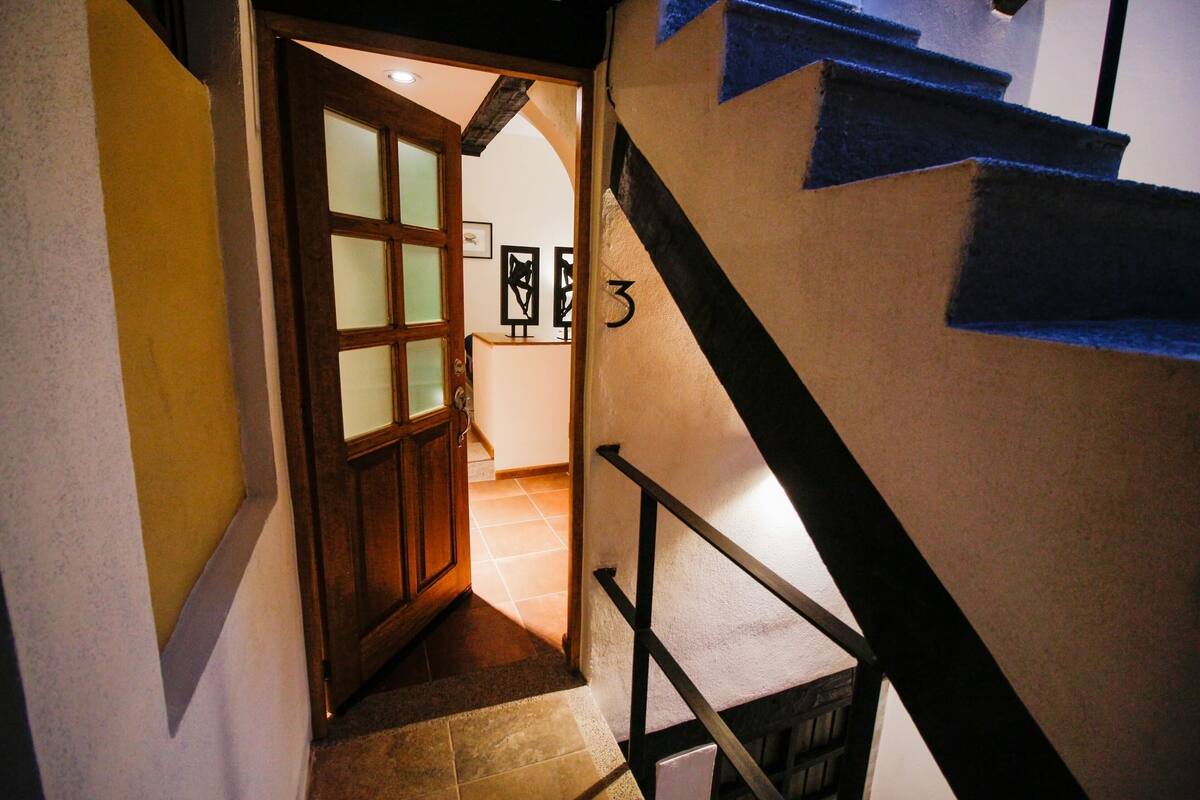 City Suite | Desk, laptop workspace, iron/ironing board (on request), free WiFi