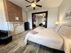 1 bedroom, desk, iron/ironing board, free WiFi