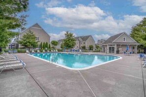 Pool - Wonderfully Appointed 3 Bedroom, 3.5 Bath Townhome centrally located between Lewes and Rehoboth Beach. (Rehoboth Beach)