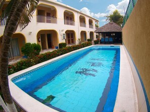 Piscine extérieure