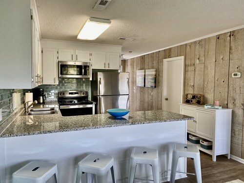 Coastal Distancing | Recently Updated | Under 5-min Walk to the Waves