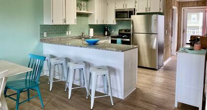 Coastal Distancing | Recently Updated | Under 5-min Walk to the Waves