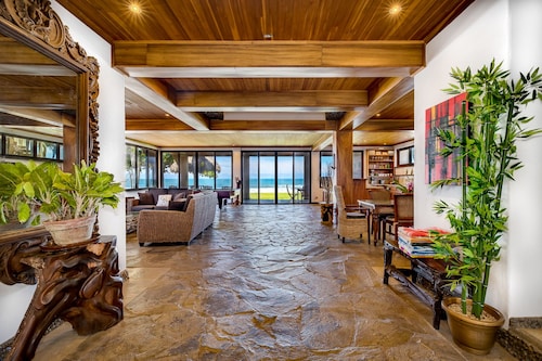 Ocean Front Estate Casa # 3, Hermosa Palms, Playa Hermosa