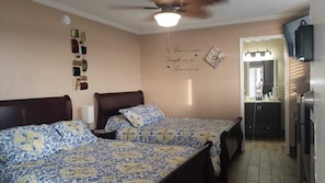 1 bedroom, iron/ironing board, free WiFi, bed sheets