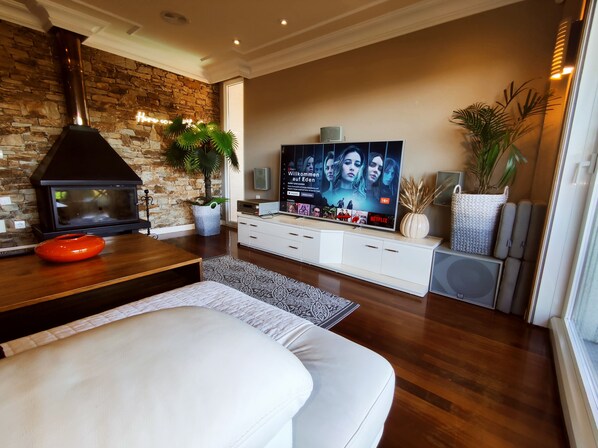 5 Schlafzimmer, Bügeleisen/Bügelbrett, Reisekinderbett, kostenloses WLAN