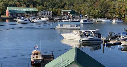 On the water, 35' DOCK SPACE! CENTER OF NAPLES! Access to Sebago and Long Lakes