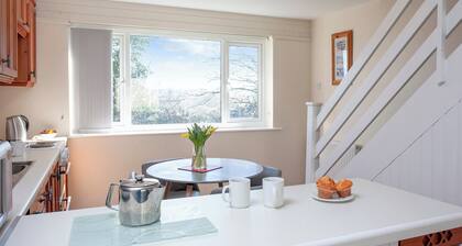 117 Atlantic Reach-UK32918