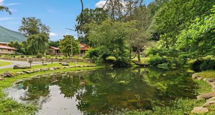 MOUNTAIN JOY COTTAGES #6 - BAIT AND TACKLE