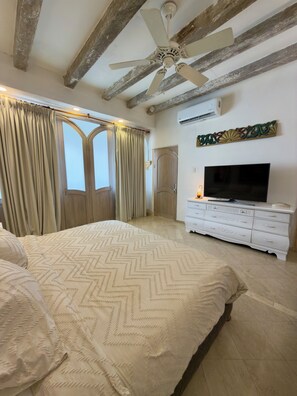 4 bedrooms, in-room safe, iron/ironing board, travel cot