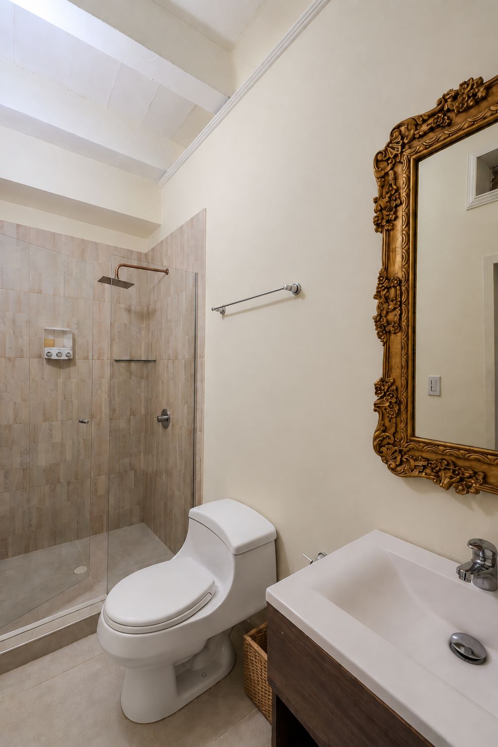Bathtub, hair dryer, towels, soap