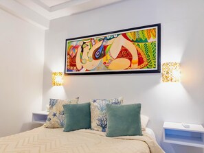 4 bedrooms, in-room safe, iron/ironing board, travel crib - Colonial Villa – Free Breakfast – Private Pool & Jacuzzi – Walled City Cartagena (Bolívar)