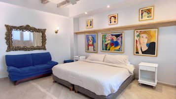 4 Schlafzimmer, Zimmersafe, BĂŒgeleisen/BĂŒgelbrett, Reisekinderbett