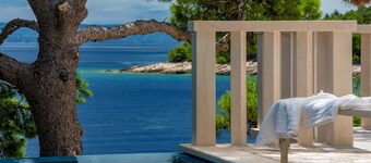 Luxury Villa Dreamcatcher with Infinity Pool