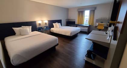 Microtel Inn & Suites by Wyndham Milford