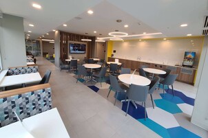 Desayuno para llevar incluido todos los días 