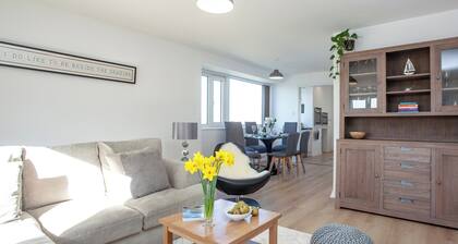 3 bedroom accommodation in Torquay