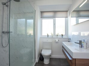 Towels - 3 bedroom accommodation in Torquay (Torquay)