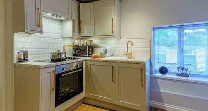 Rural romantic getaway for two.