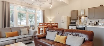 Alojamiento de 3 habitaciones en Neath