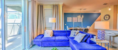 House (Brand New Villa Nautica by Disney Wor) | Living room