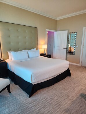 1 bedroom, iron/ironing board, Internet, bed sheets