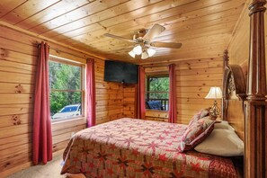 3 bedrooms, iron/ironing board, free WiFi, bed sheets - Valley Dream: 3BR/One level/No Stairs/Pool Access (Sevierville)