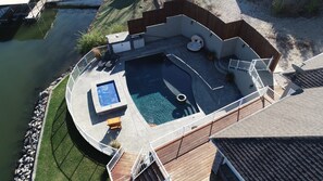 Outdoor pool, a heated pool - Private Pool & Spa, Outdoor Kitchen, Boat Ramp, Great Views & Flat Lot (Sunrise Beach)