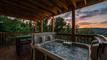 Baignoire à remous extérieure