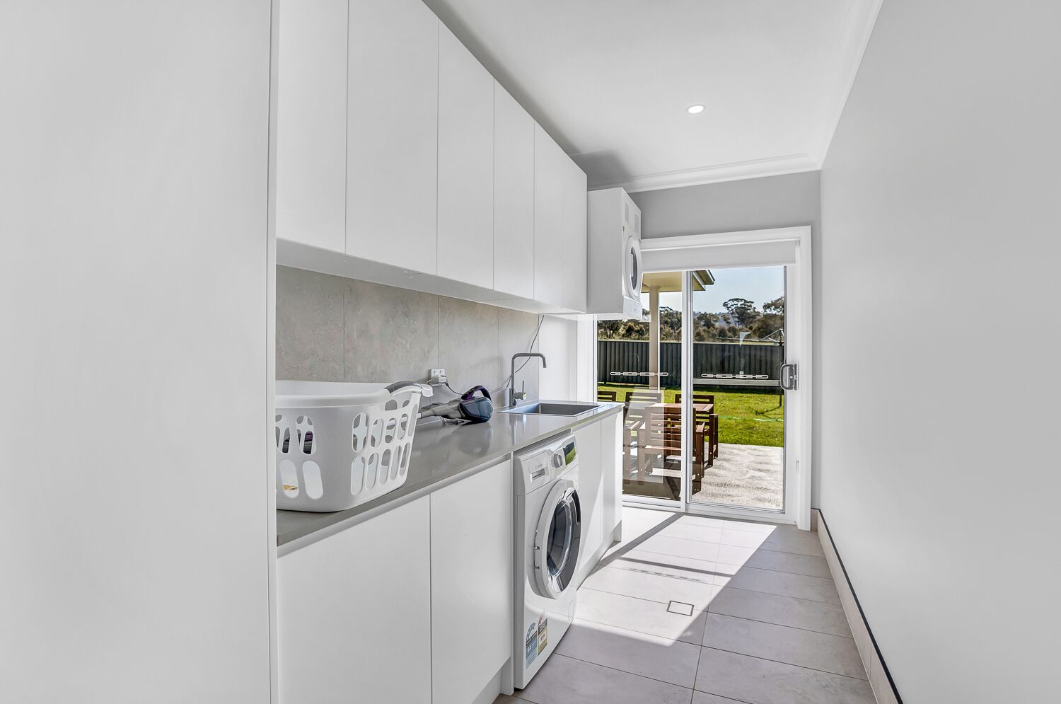 Devan House, 4 Bedrooms | Laundry