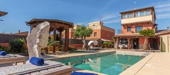 Wonderful private villa for 7 guests with A/C, private pool, WIFI, TV and terrace