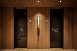 Elevator - Bespoke Hotel Sapporo (Sapporo)