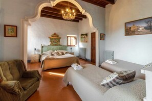 7 slaapkamers, gratis wifi, beddengoed, rolstoeltoegankelijk