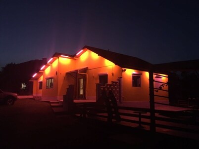 Inviting 4-Bed Villa in Dolishte