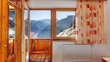 9 camere, Wi-Fi gratuito, lenzuola