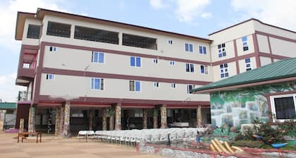 Mother's Royal Hotel