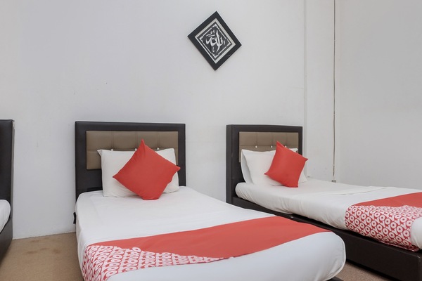 Kamar Triple Deluks | Wi-Fi gratis dan seprai linen