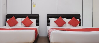 OYO 90180 Gemilang Hotel Kerteh