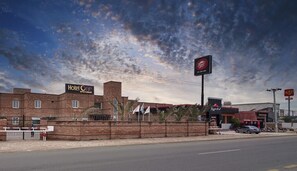 Front of property - Hotel One Sahiwal (Sahiwal)