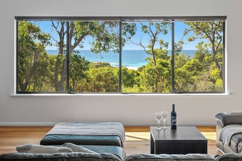 Eagle Vista Beachside Bliss with Bushland Serenity