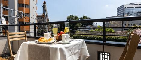 Private Vacation Home, Non Smoking | Terrace/patio