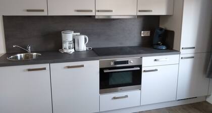 105.2 apartment 200 meters from beach