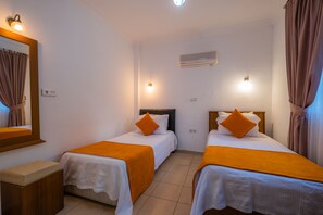 4 bedrooms, in-room safe, iron/ironing board, free WiFi